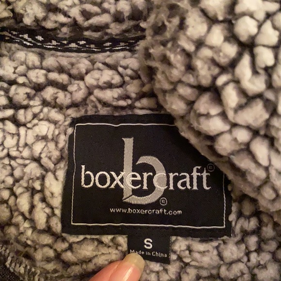 Wisconsin grey sweater. - Picture 3 of 3